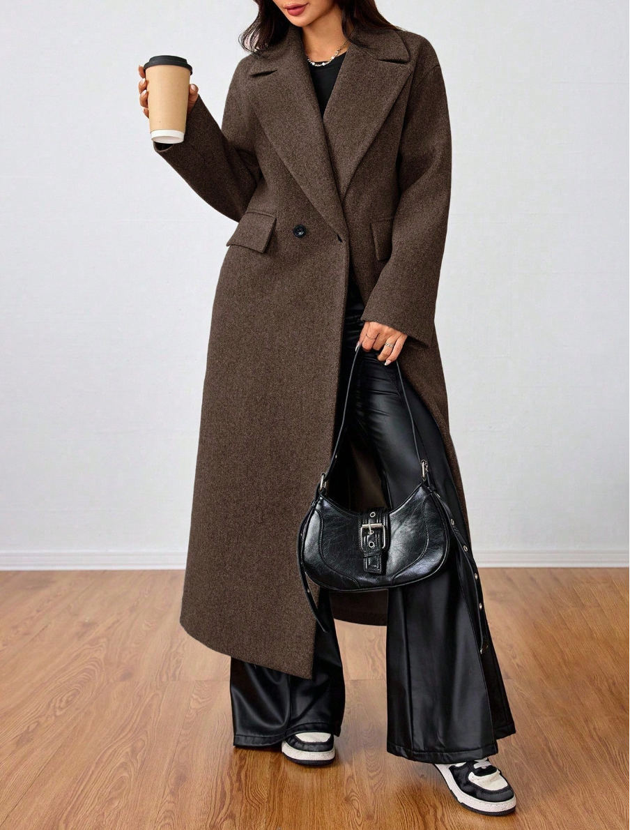 This long wool coat features casual lapels. Warm and comfortable, it is a must‑have for everyday wear, office outfits and the back‑to‑school season.