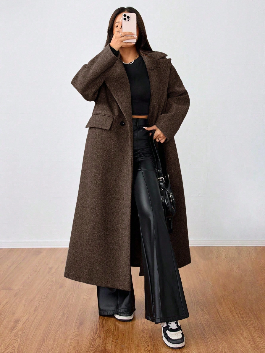 This long wool coat features casual lapels. Warm and comfortable, it is a must‑have for everyday wear, office outfits and the back‑to‑school season.