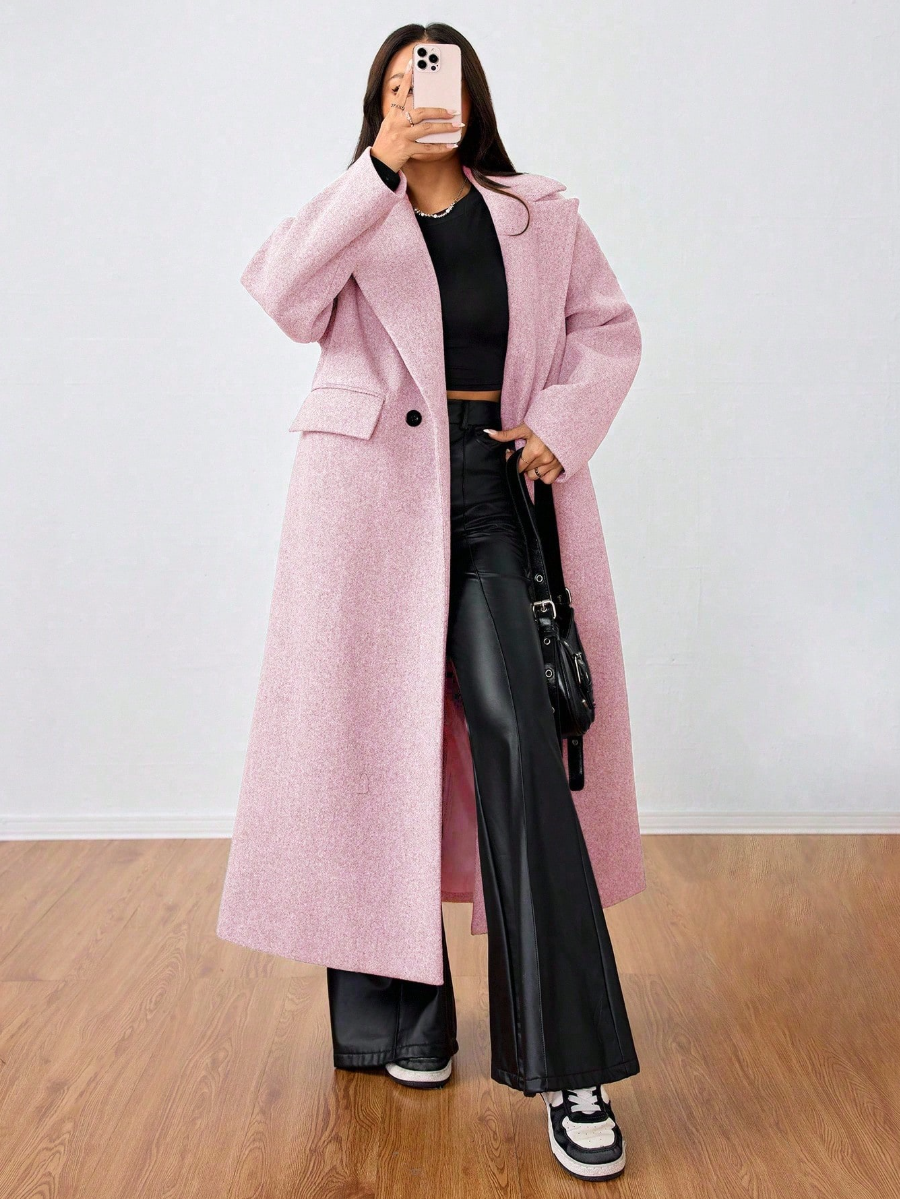 This long wool coat features casual lapels. Warm and comfortable, it is a must‑have for everyday wear, office outfits and the back‑to‑school season.